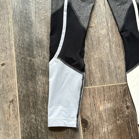 Lululemon leggings - Picture 8 of 14